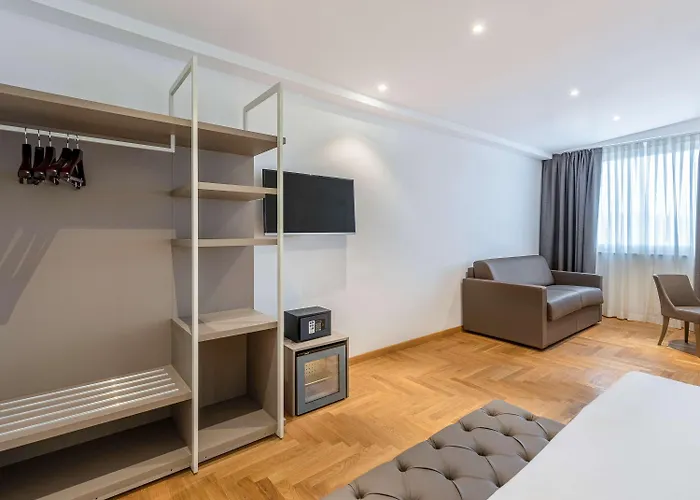Mercure Centro Termini Otel 4*